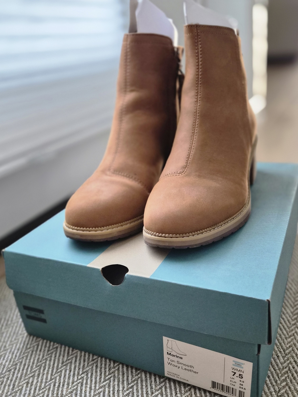 TOMS Womens Tan Smooth Waxy Leather Boots - Marina